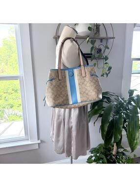 Coach Beige | Blue Signature Canvas Tote Bag